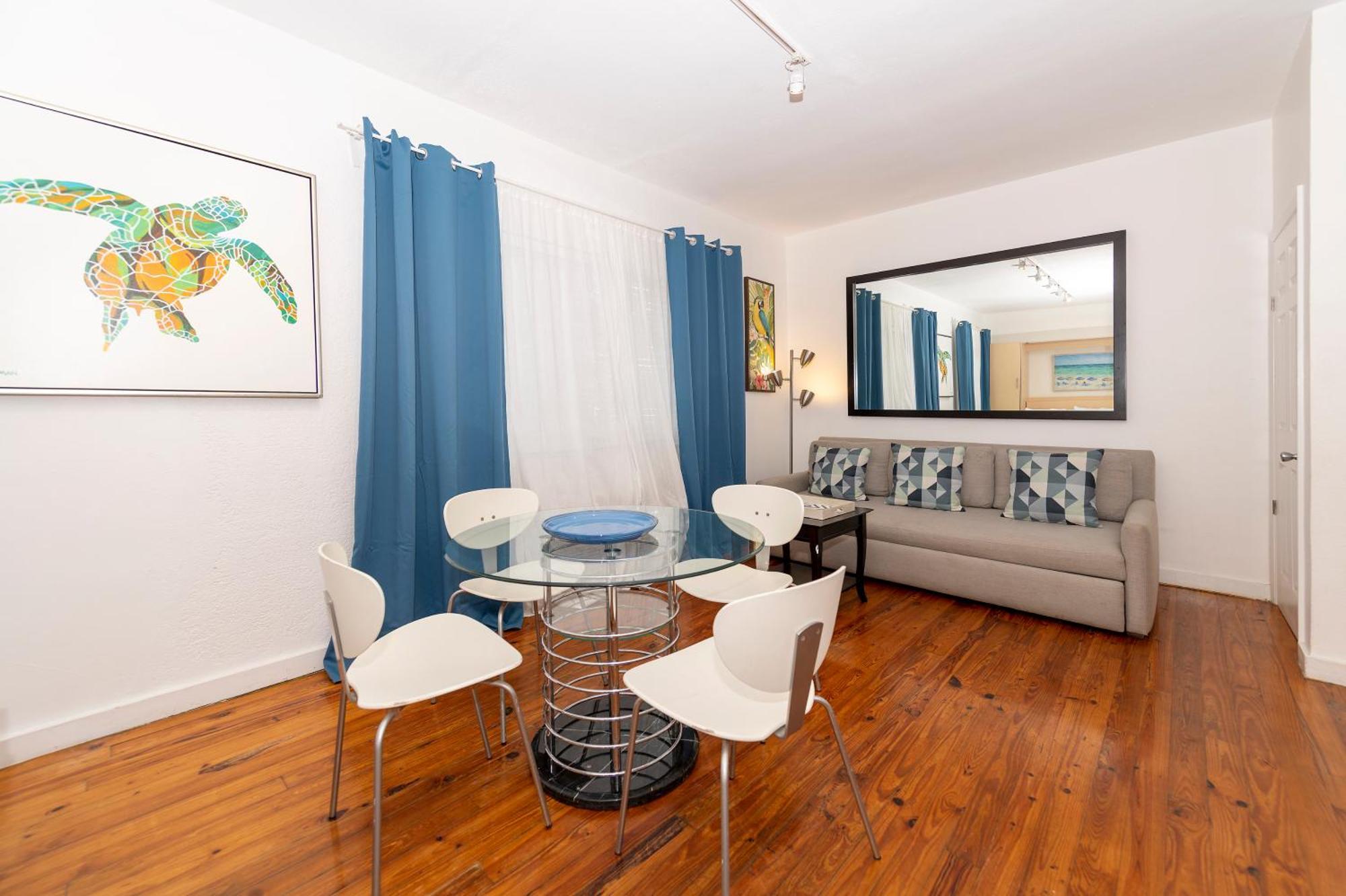 On Collins Apartamento *